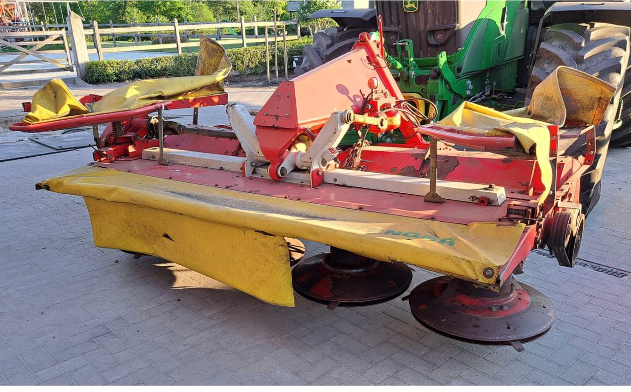 Pottinger Novacat 306 - Forstmulcher: das Bild 3 Pottinger Novacat 306 - Forstmulcher: das Bild 3