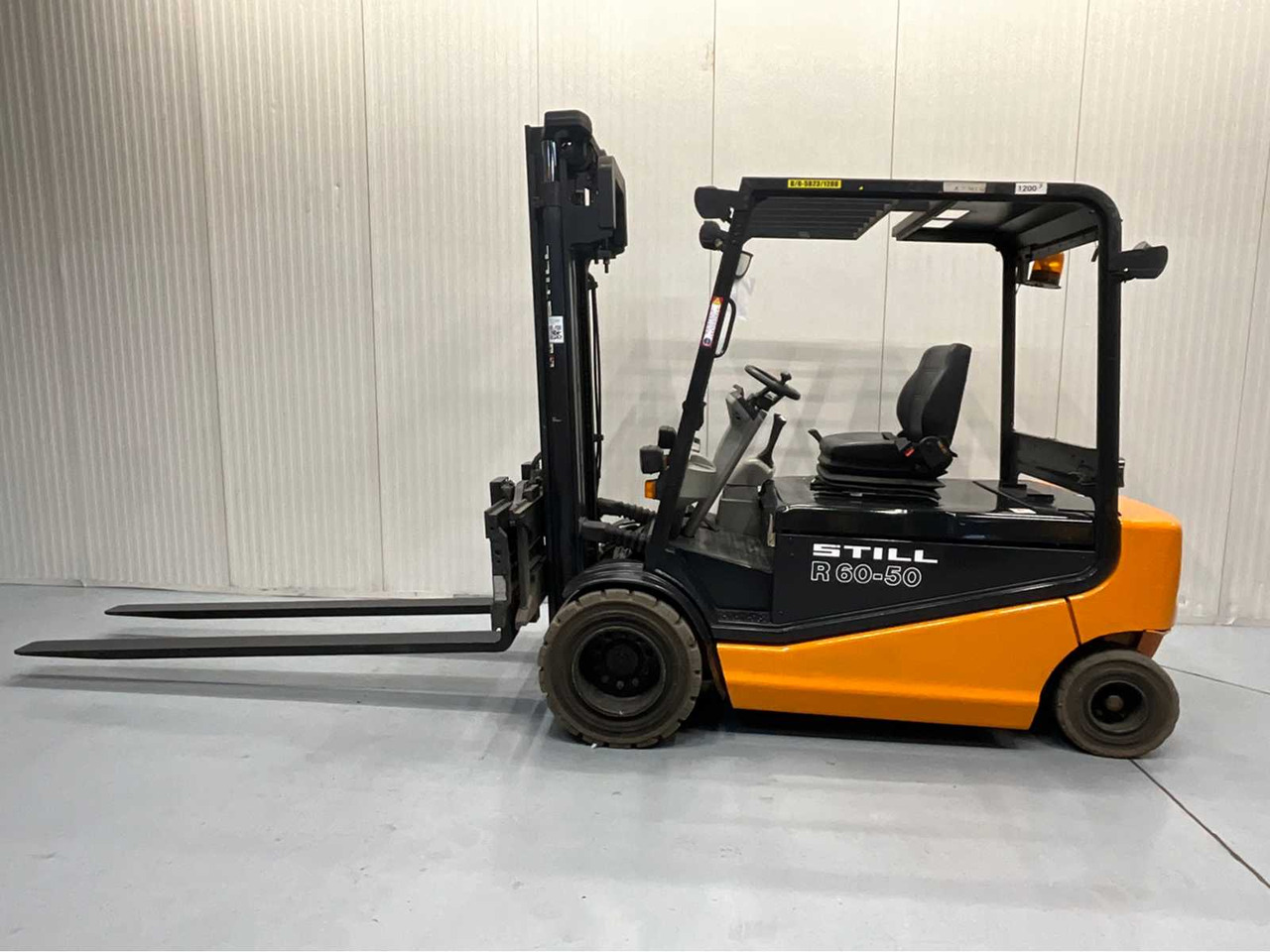 STILL R60-50 - 5000KG FORKLIFT WITH FORK SETTER BATTERY BJ. 2018 - Gabelstapler: das Bild 2 STILL R60-50 - 5000KG FORKLIFT WITH FORK SETTER BATTERY BJ. 2018 - Gabelstapler: das Bild 2