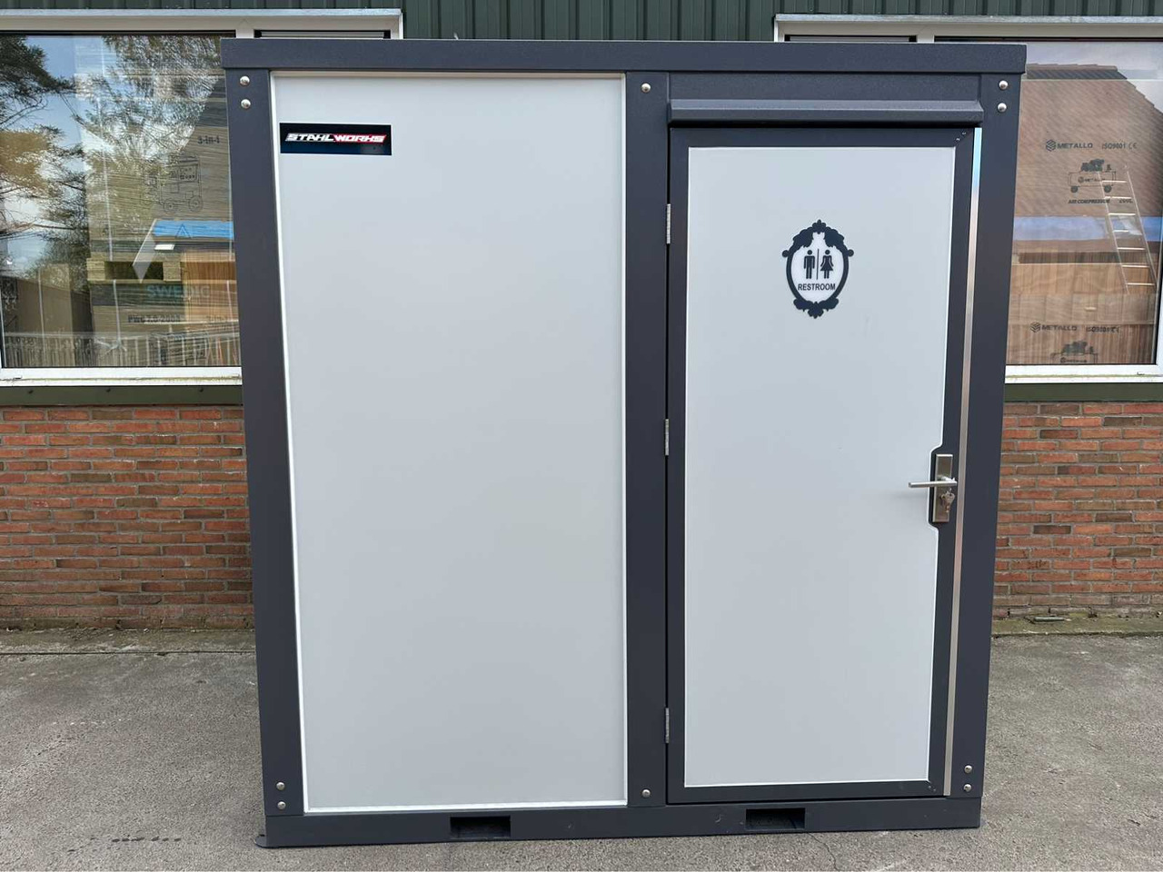 Stahlworks Standard - Wohncontainer: das Bild 2 Stahlworks Standard - Wohncontainer: das Bild 2