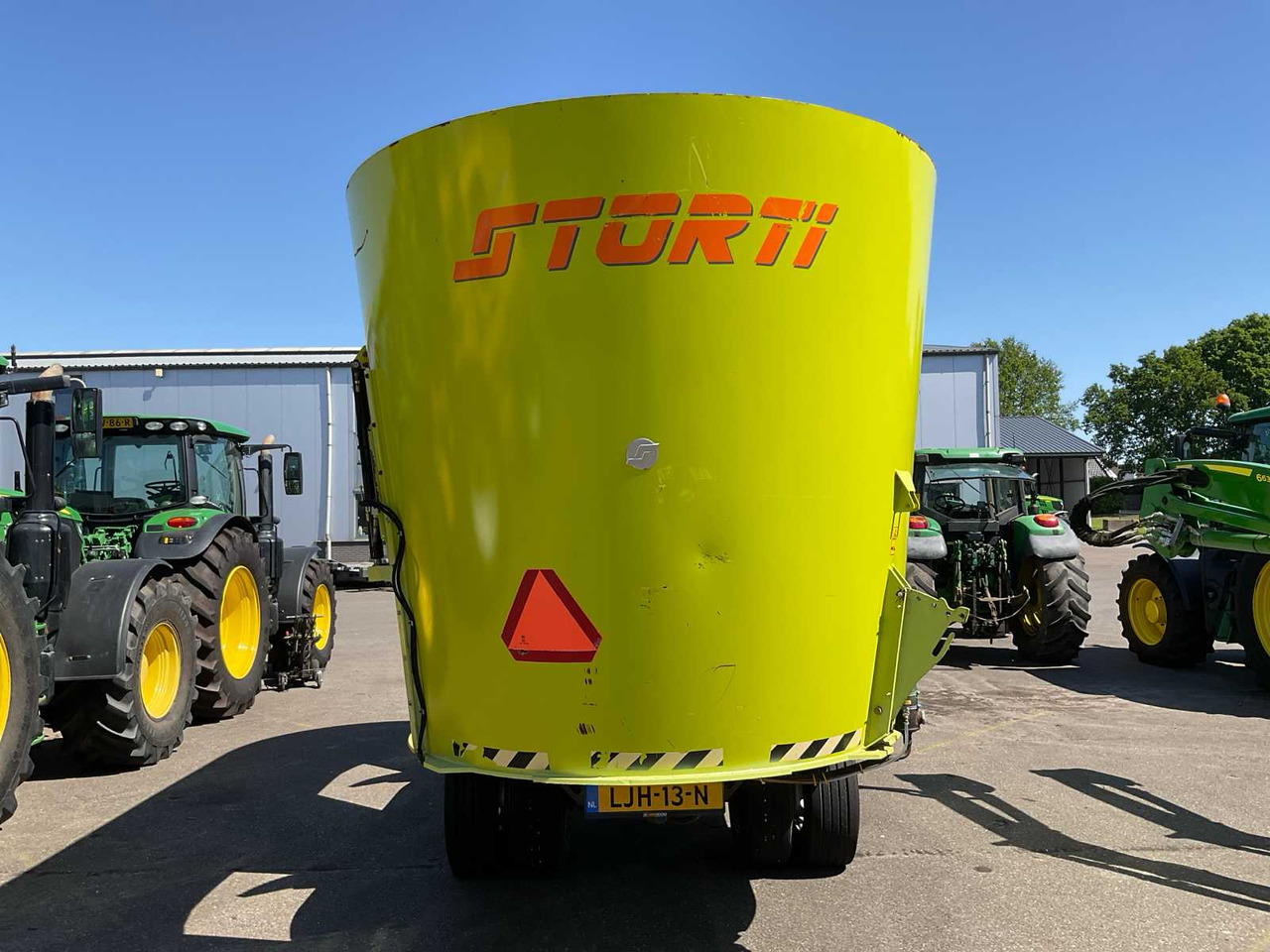 Storti Dunker 24m3 - Futtermischwagen: das Bild 5 Storti Dunker 24m3 - Futtermischwagen: das Bild 5
