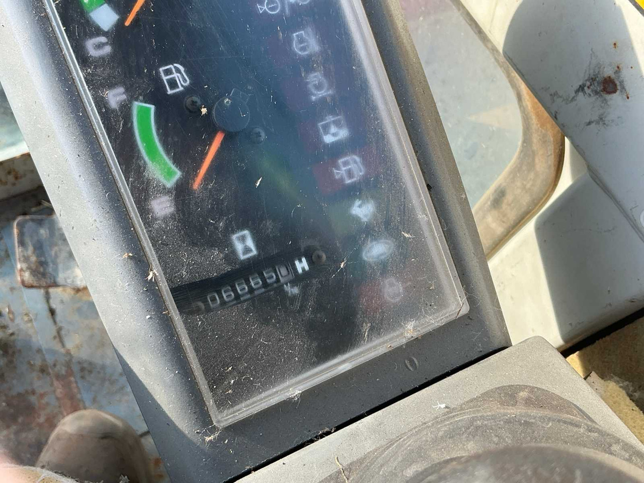 Kettenbagger Takeuchi TB175: das Bild 12