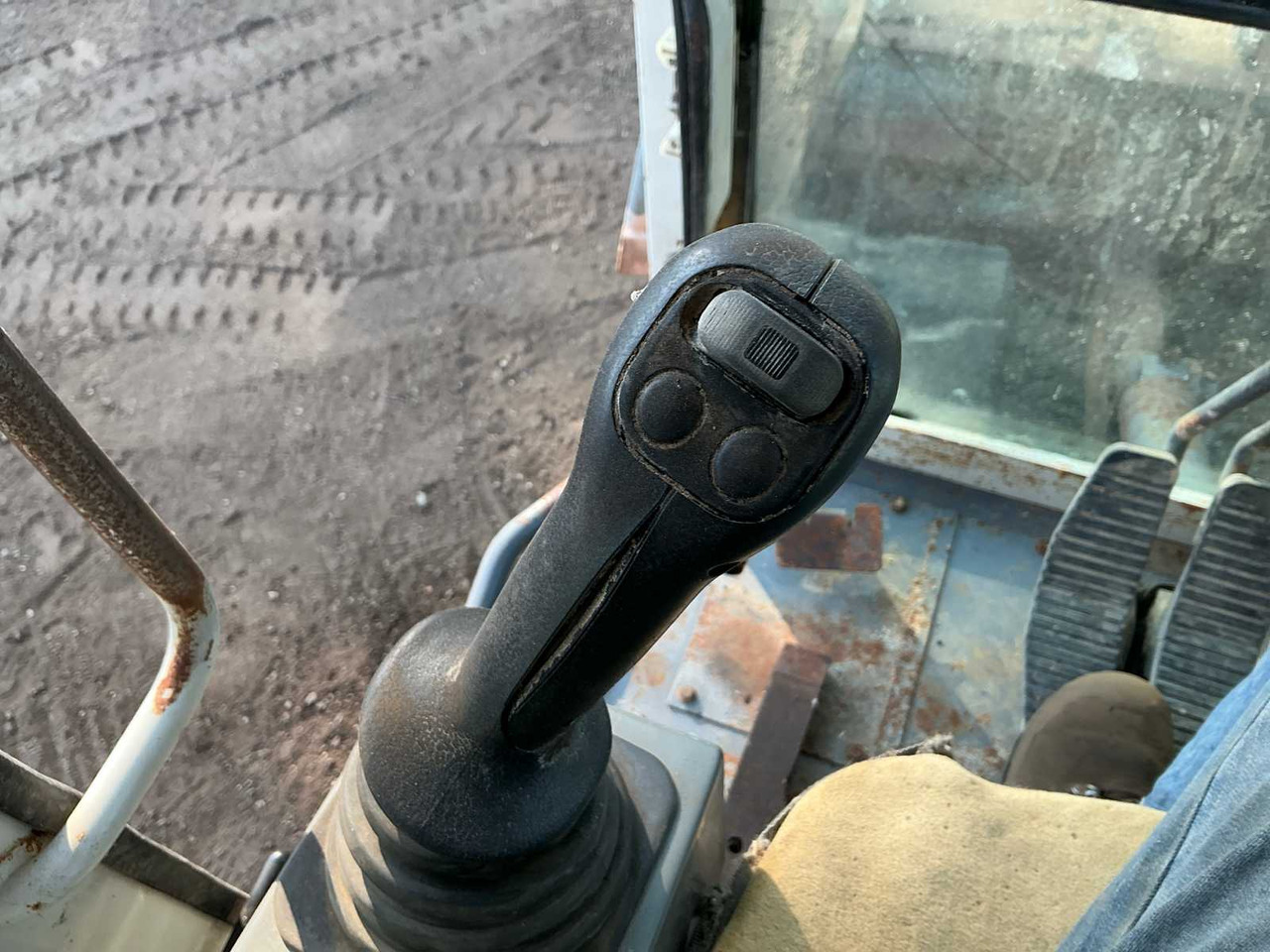 Kettenbagger Takeuchi TB175: das Bild 16