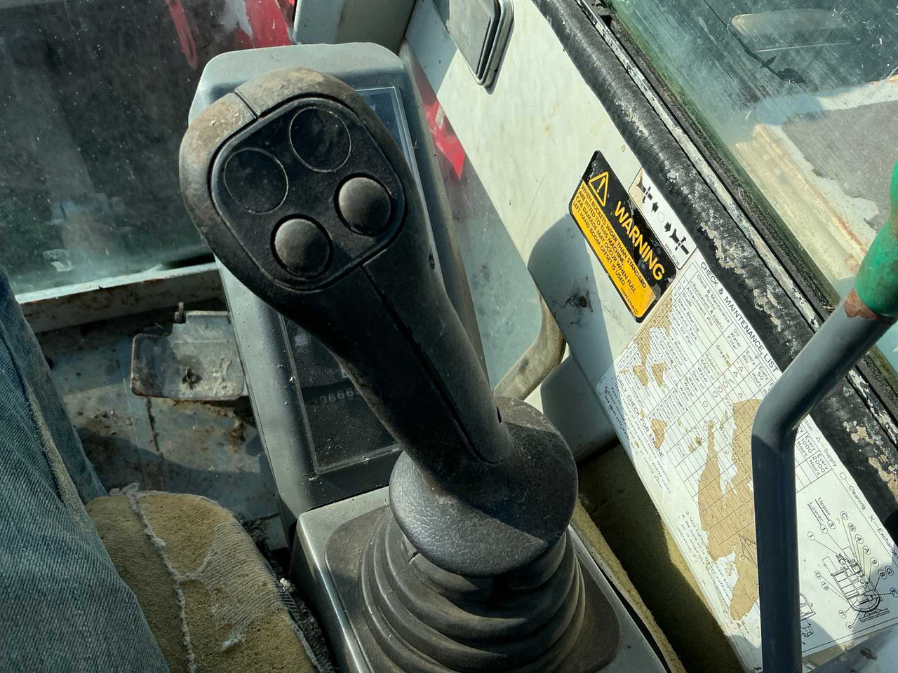 Kettenbagger Takeuchi TB175: das Bild 15