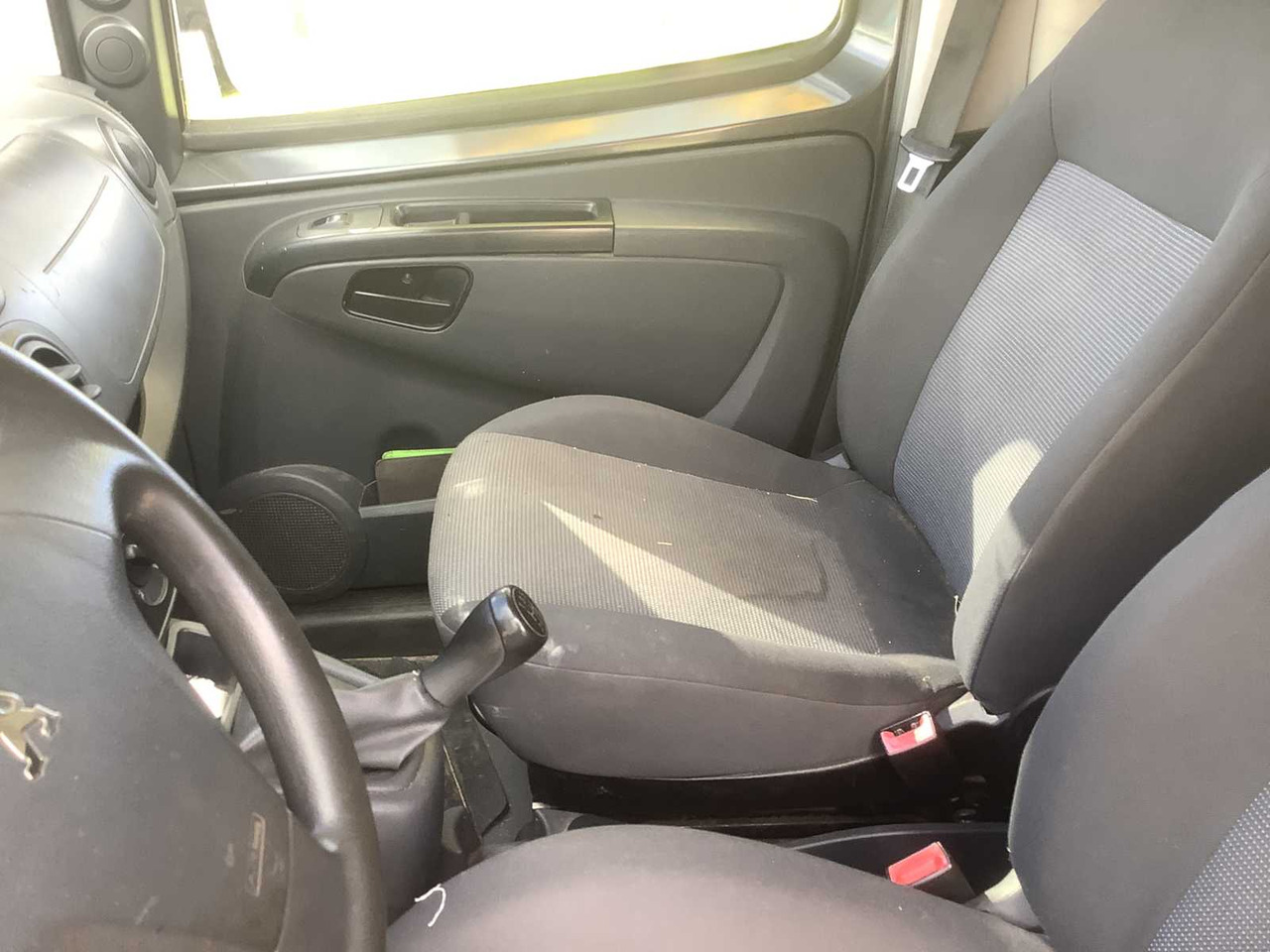 Transporter 2008 PEUGEOT BIPPER 1.4 HDI XT COMMERCIAL VEHICLE: das Bild 8