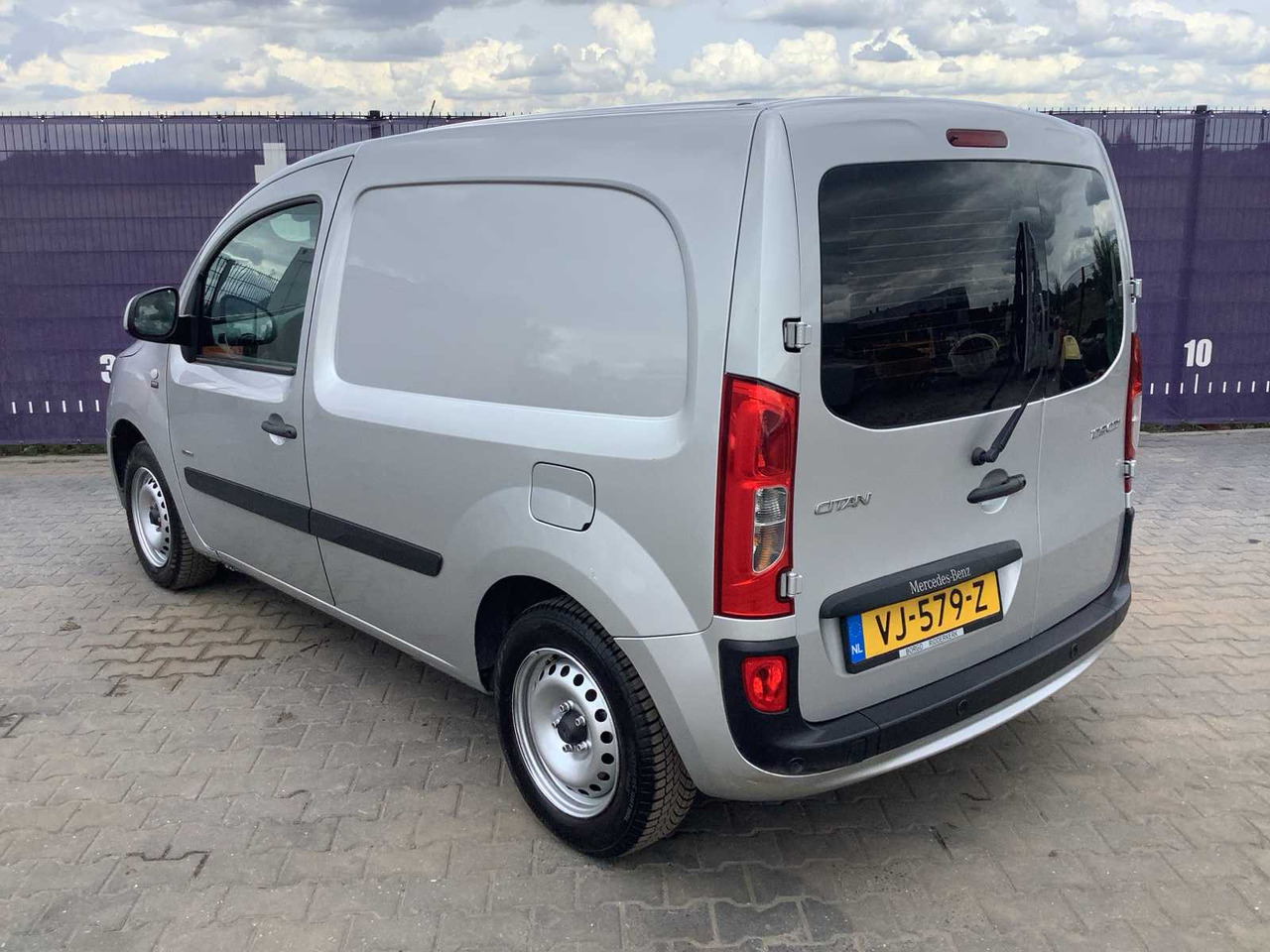 2014 - MERCEDES-BENZ - CITAN - 109 CDI BLUEEFF. - COMPANY CAR - Transporter: das Bild 4 2014 - MERCEDES-BENZ - CITAN - 109 CDI BLUEEFF. - COMPANY CAR - Transporter: das Bild 4