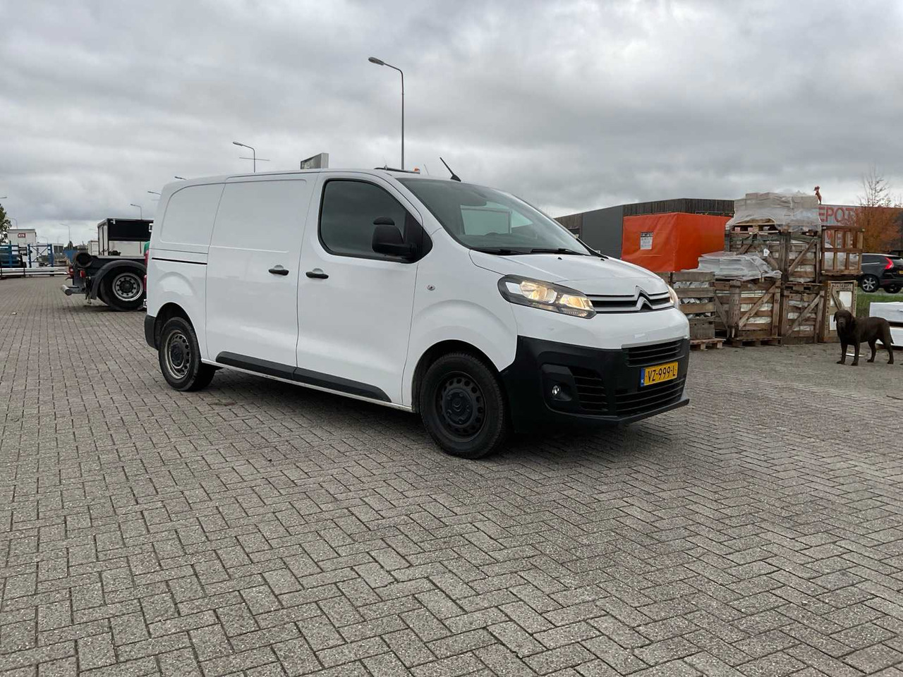CITROEN - JUMPY 2.0 - COMMERCIAL VEHICLE - Transporter: das Bild 2 CITROEN - JUMPY 2.0 - COMMERCIAL VEHICLE - Transporter: das Bild 2