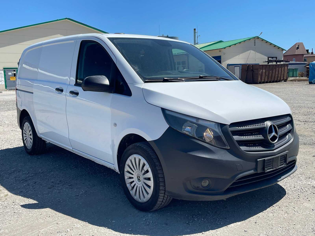 MERCEDES-BENZ - VITO 116 CDI 4X4 - LIGHT COMMERCIAL VAN - Transporter: das Bild 4 MERCEDES-BENZ - VITO 116 CDI 4X4 - LIGHT COMMERCIAL VAN - Transporter: das Bild 4