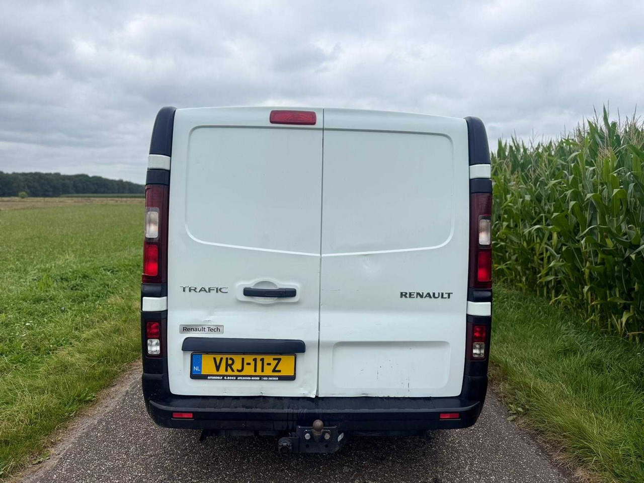 RENAULT - TRAFIC - 1.6 DCI T29 L2H1 GÉN - COMMERCIAL VEHICLE - VRJ-11-Z - Transporter: das Bild 4 RENAULT - TRAFIC - 1.6 DCI T29 L2H1 GÉN - COMMERCIAL VEHICLE - VRJ-11-Z - Transporter: das Bild 4