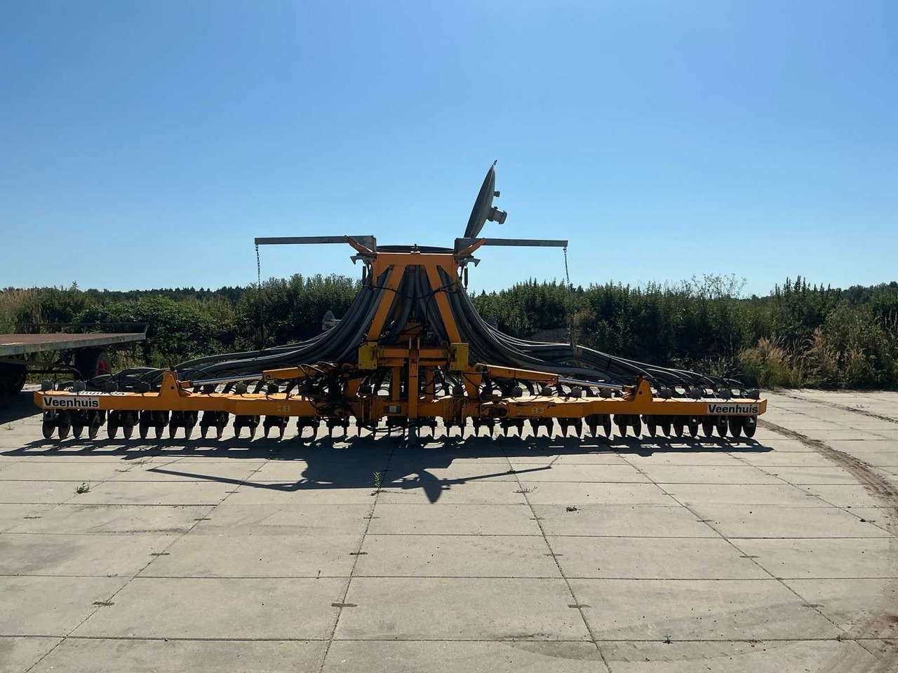 Veenhuis Eurojet 300 840 / 48 - Düngetechnik: das Bild 2 Veenhuis Eurojet 300 840 / 48 - Düngetechnik: das Bild 2