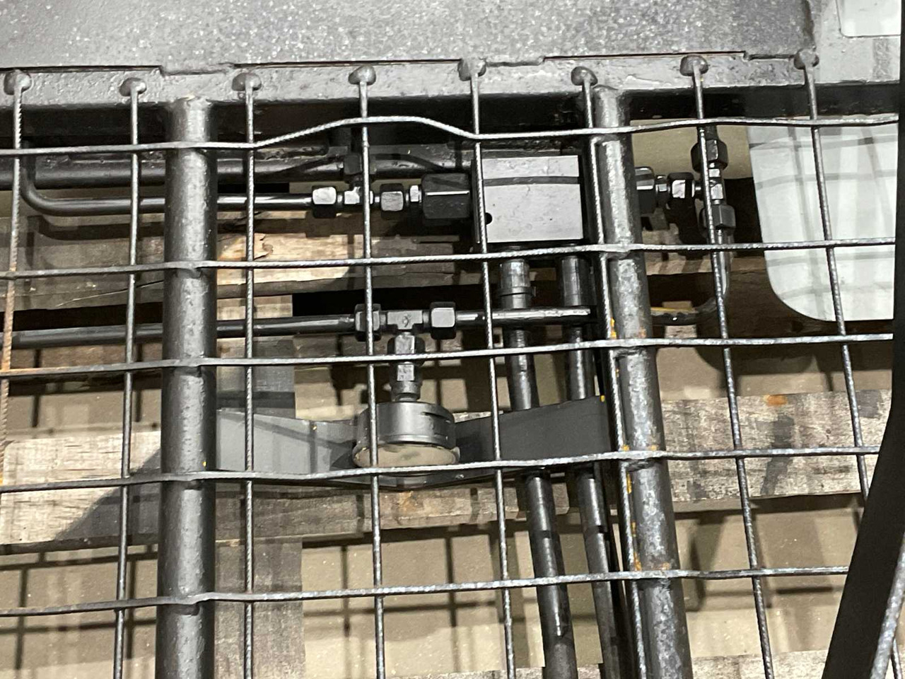Vowel clamp - Klammergeräte: das Bild 5 Vowel clamp - Klammergeräte: das Bild 5