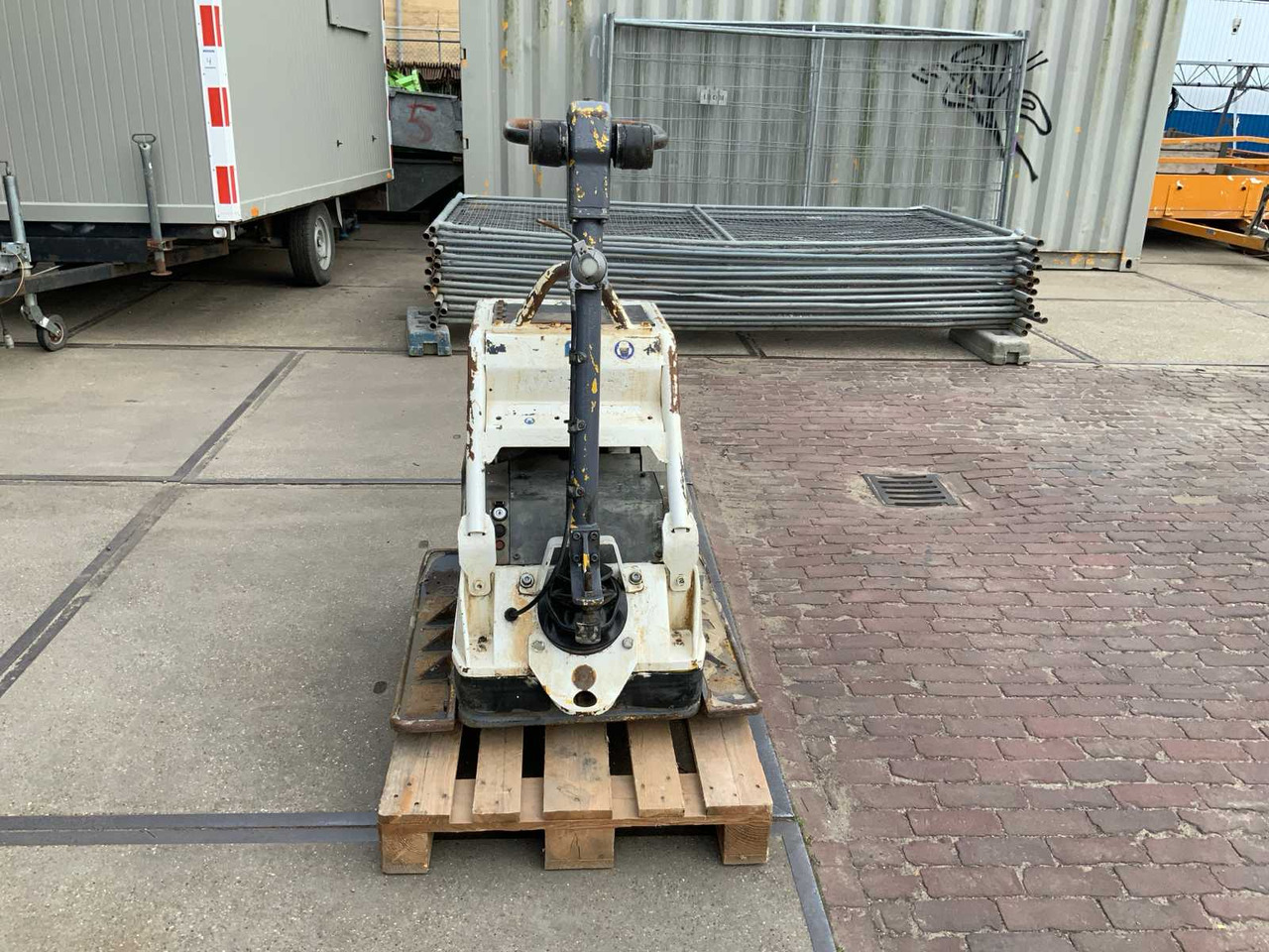 Wacker Neuson DPU6055 - Rüttelplatte: das Bild 4 Wacker Neuson DPU6055 - Rüttelplatte: das Bild 4