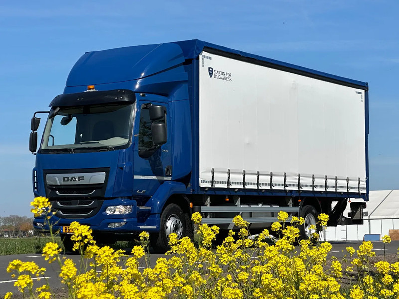 DAF LF 260 LF260.16. EURO6. 2021 - Plane LKW: das Bild 1 DAF LF 260 LF260.16. EURO6. 2021 - Plane LKW: das Bild 1