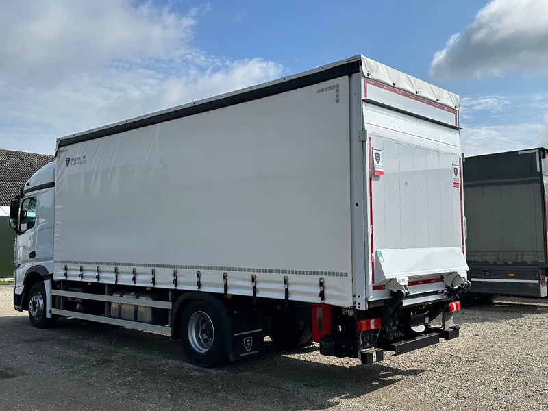 Mercedes-Benz Actros 1843 ACTROS 1843L 2022. 183432km Schuifzeil met Laadklep 2000kg - Plane LKW: das Bild 5 Mercedes-Benz Actros 1843 ACTROS 1843L 2022. 183432km Schuifzeil met Laadklep 2000kg - Plane LKW: das Bild 5