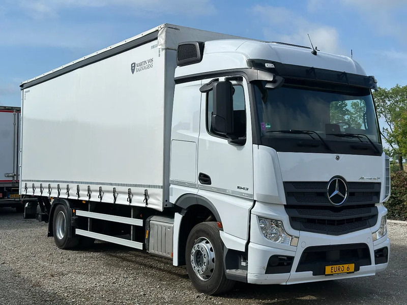 Mercedes-Benz Actros 1843 ACTROS 1843L 2022. 183432km Schuifzeil met Laadklep 2000kg - Plane LKW: das Bild 2 Mercedes-Benz Actros 1843 ACTROS 1843L 2022. 183432km Schuifzeil met Laadklep 2000kg - Plane LKW: das Bild 2