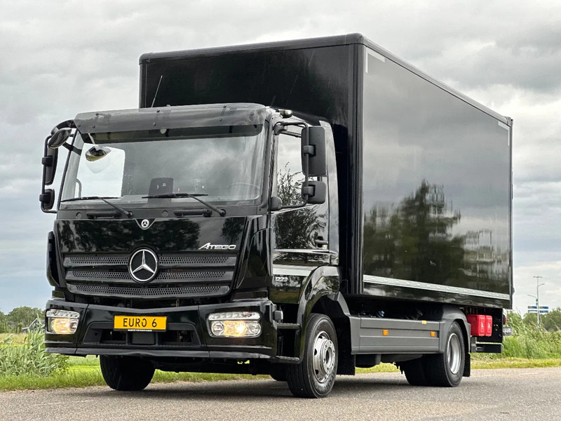 Mercedes-Benz BAKWAGEN. SCHUIFZEIL . Bakwagens. EURO6. - Koffer LKW: das Bild 3 Mercedes-Benz BAKWAGEN. SCHUIFZEIL . Bakwagens. EURO6. - Koffer LKW: das Bild 3