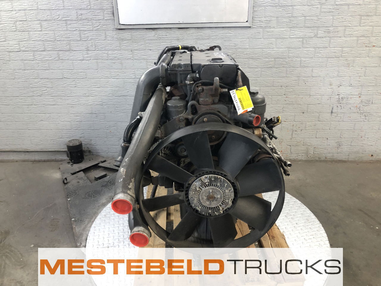 Mercedes-Benz Motor OM 924 LA - Motor und Teile für LKW: das Bild 4 Mercedes-Benz Motor OM 924 LA - Motor und Teile für LKW: das Bild 4
