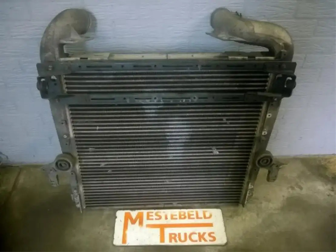 Scania Intercooler R-serie - Kühlsystem für LKW: das Bild 2 Scania Intercooler R-serie - Kühlsystem für LKW: das Bild 2