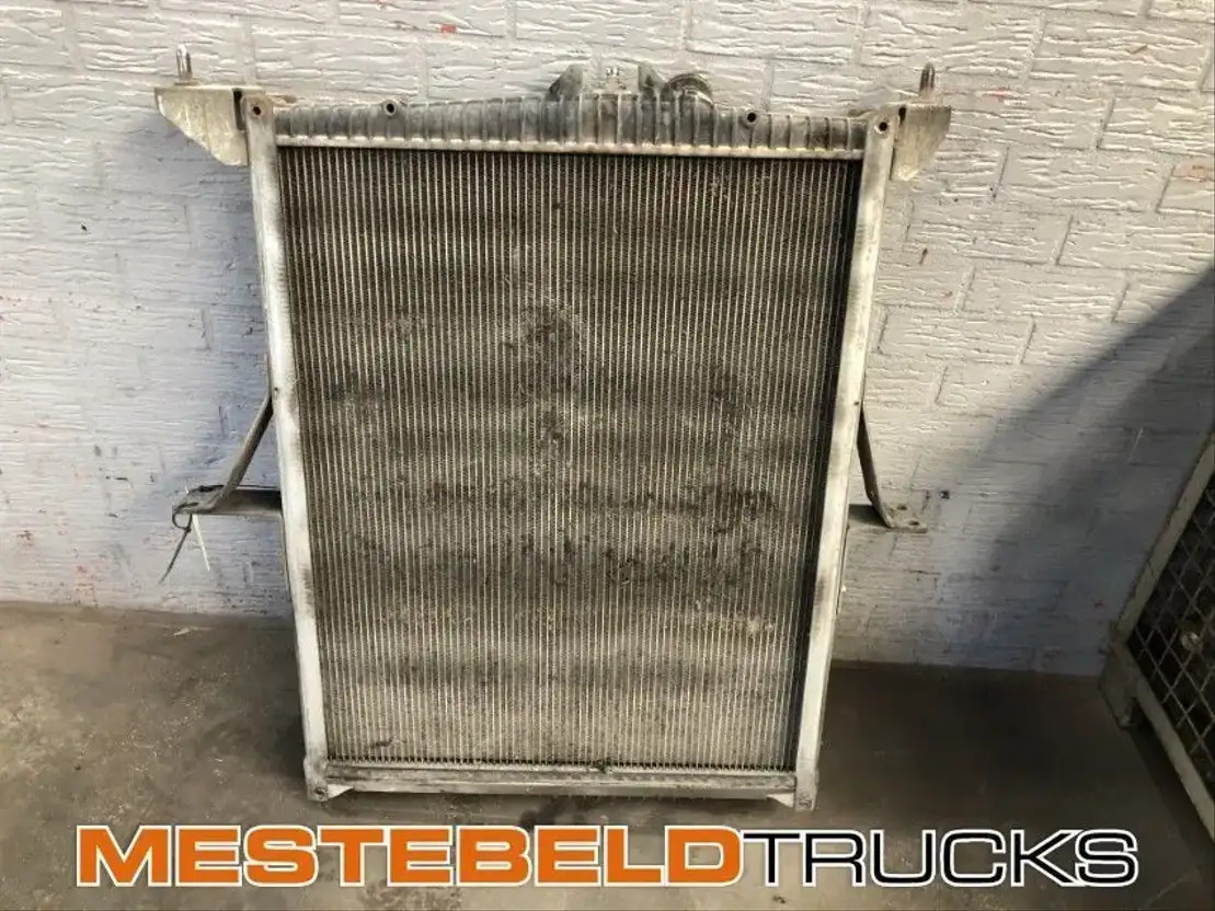 Kühler für LKW Volvo Radiator compleet: das Bild 1