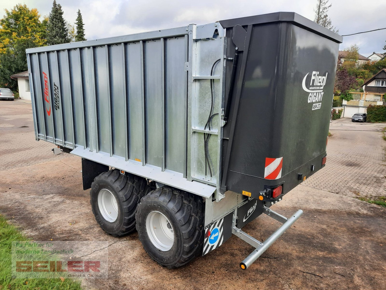 Fliegl ASW 271 C FOX 40m³ Franken-Renner - Ladewagen: das Bild 3 Fliegl ASW 271 C FOX 40m³ Franken-Renner - Ladewagen: das Bild 3