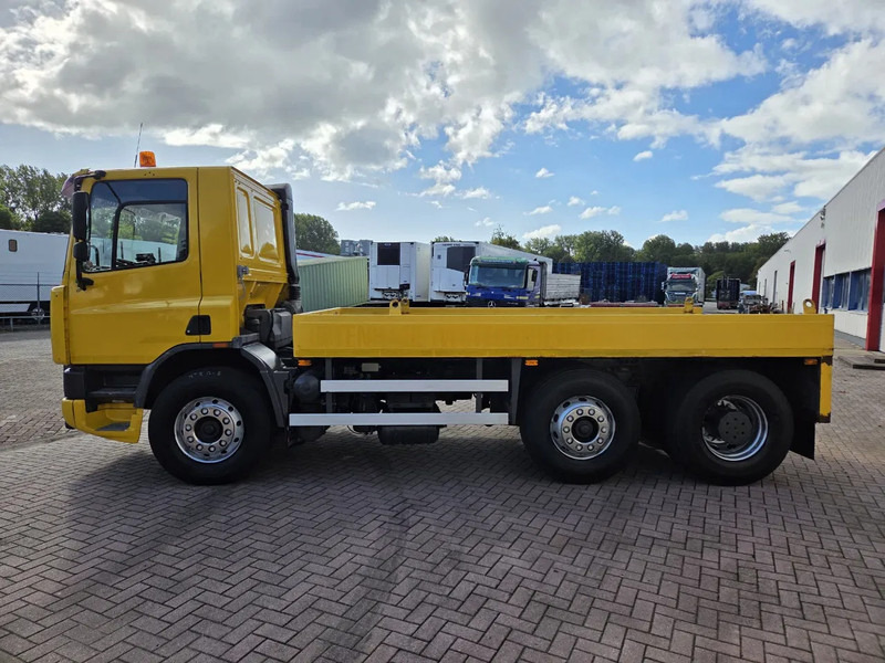 DAF CF 75.250 6x2 Euro 2 Automatic NL-Truck Original KM'S - Fahrgestell LKW: das Bild 3 DAF CF 75.250 6x2 Euro 2 Automatic NL-Truck Original KM'S - Fahrgestell LKW: das Bild 3