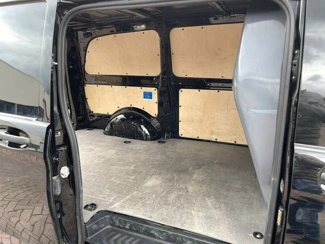 Mercedes-Benz Vito 110 CDI Financiering/inruil mogelijk - Kleintransporter: das Bild 4 Mercedes-Benz Vito 110 CDI Financiering/inruil mogelijk - Kleintransporter: das Bild 4