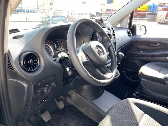 Kleintransporter Mercedes-Benz Vito 110 CDI Financiering/inruil mogelijk: das Bild 14