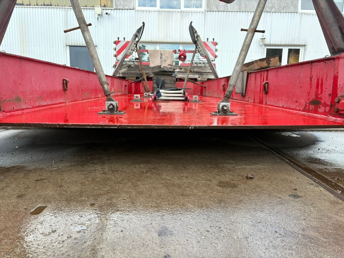 FAYMONVILLE STBZ - 2AA Megamax Yachttransport - Tieflader Auflieger: das Bild 5 FAYMONVILLE STBZ - 2AA Megamax Yachttransport - Tieflader Auflieger: das Bild 5