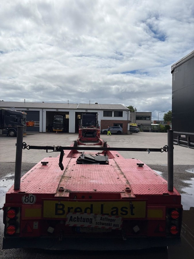 FAYMONVILLE STBZ - 2VAA Megamax Yachttransport - Tieflader Auflieger: das Bild 4 FAYMONVILLE STBZ - 2VAA Megamax Yachttransport - Tieflader Auflieger: das Bild 4