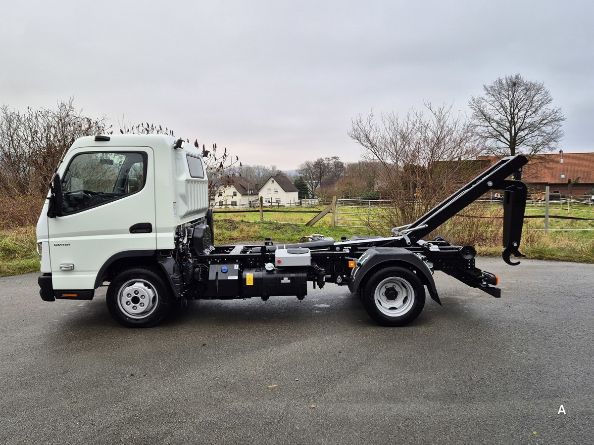 FUSO 3C15 Duonic Aut.City Abrollkipper AHK 3.5T - Abrollkipper: das Bild 4 FUSO 3C15 Duonic Aut.City Abrollkipper AHK 3.5T - Abrollkipper: das Bild 4