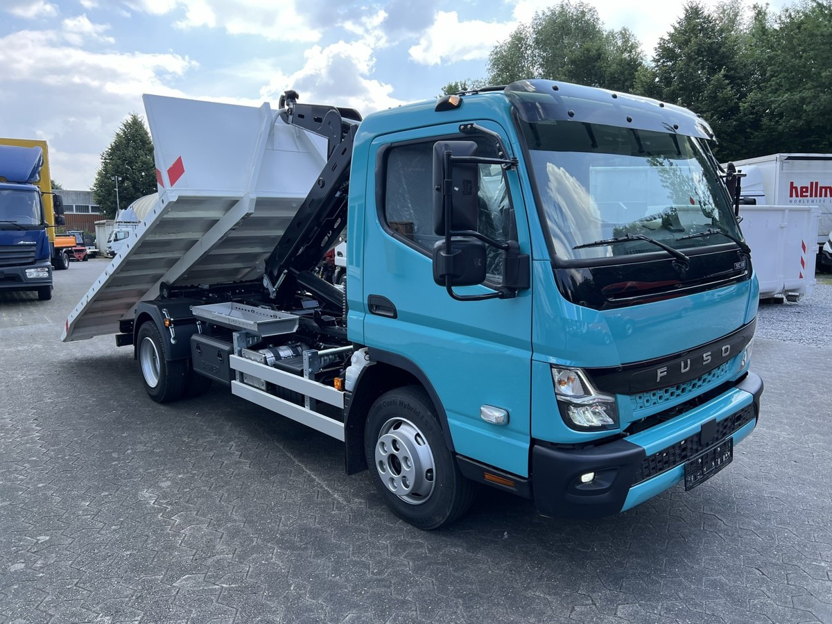 FUSO Canter FUSO 9C18 Duonic City Abrollkipper Color - Abrollkipper, Autokran: das Bild 3 FUSO Canter FUSO 9C18 Duonic City Abrollkipper Color - Abrollkipper, Autokran: das Bild 3