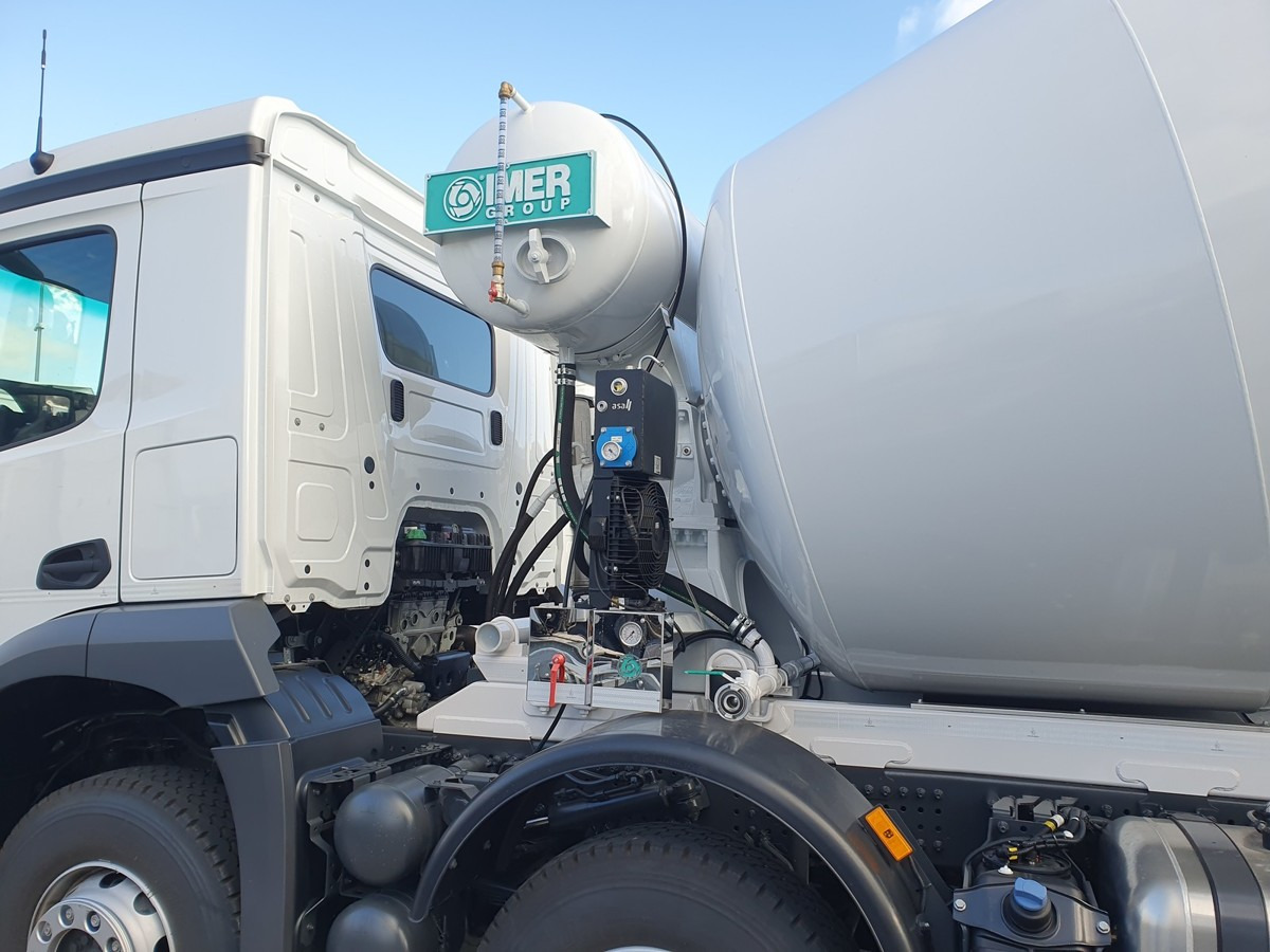 MERCEDES-BENZ Arocs 3740 8x4 Betonmischer IMER ORU LT105 H 10m - Fahrmischer: das Bild 5 MERCEDES-BENZ Arocs 3740 8x4 Betonmischer IMER ORU LT105 H 10m - Fahrmischer: das Bild 5