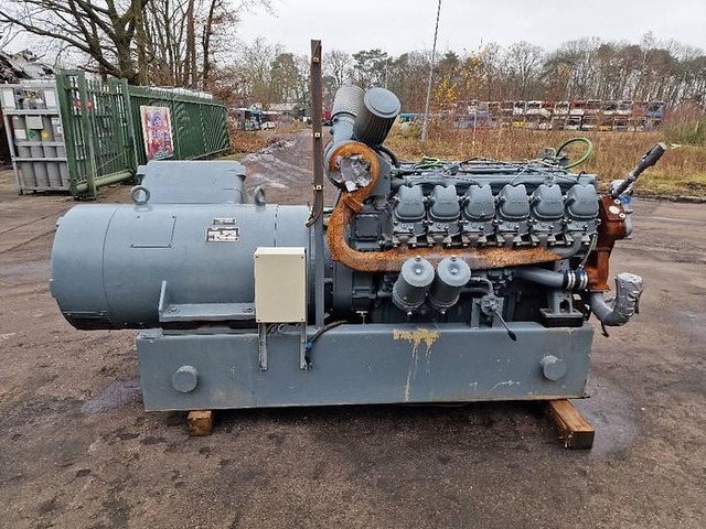 MAN D2542MTE - Stromgenerator: das Bild 2 MAN D2542MTE - Stromgenerator: das Bild 2