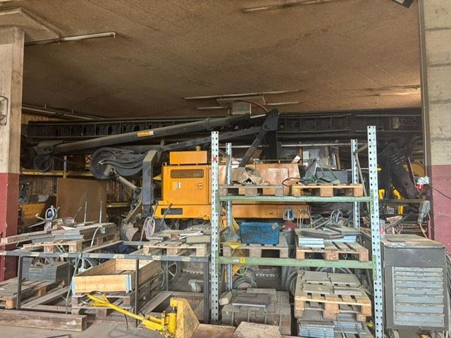 Akerman Banut H14B - Ramme: das Bild 5 Akerman Banut H14B - Ramme: das Bild 5