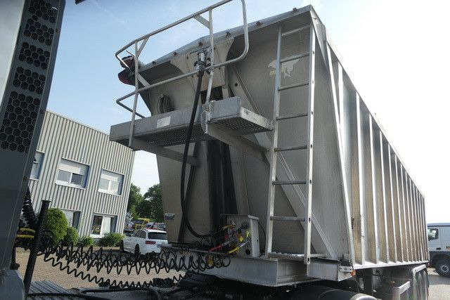 Benalu BENCERE, Alu, 46m³, Alu-Chassis, Leicht, BPW - Kipper Auflieger: das Bild 3 Benalu BENCERE, Alu, 46m³, Alu-Chassis, Leicht, BPW - Kipper Auflieger: das Bild 3