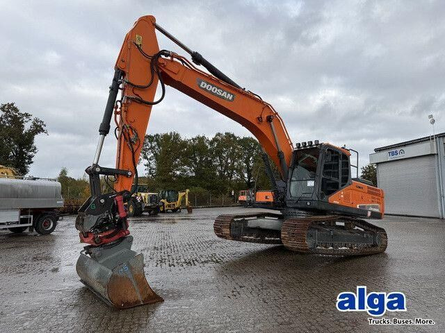 Doosan DX 255 LC-5, Rototilt,Div. Löffel,Greifer+Hammer - Kettenbagger: das Bild 1 Doosan DX 255 LC-5, Rototilt,Div. Löffel,Greifer+Hammer - Kettenbagger: das Bild 1