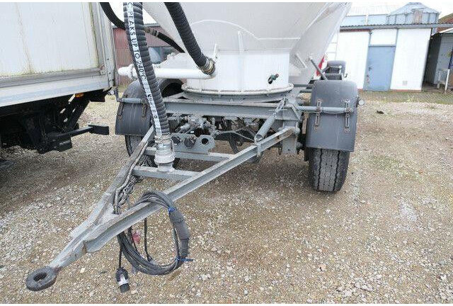 Feldbinder H.EUT 31.2, 31m³, 3 Domdeckel, Alu-Felgen, Luft - Tankanhänger: das Bild 2 Feldbinder H.EUT 31.2, 31m³, 3 Domdeckel, Alu-Felgen, Luft - Tankanhänger: das Bild 2