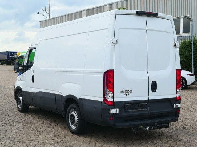 Iveco Daily 35S14/Hochdach/AHK/Klima - Kastenwagen: das Bild 2 Iveco Daily 35S14/Hochdach/AHK/Klima - Kastenwagen: das Bild 2