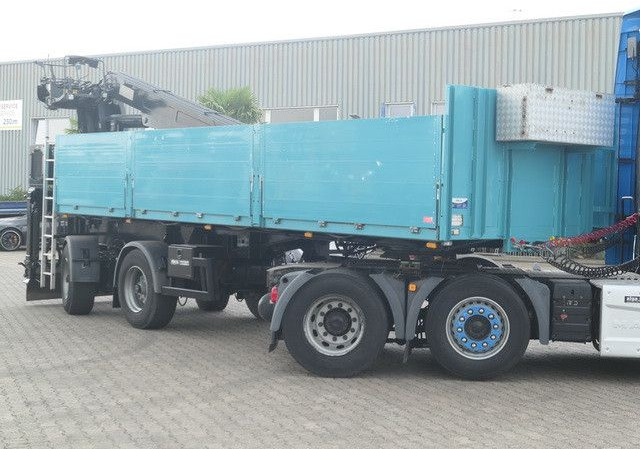 Langendorf SSH 20/21, Rollkran MKG, Gelenkt, 7.800mm lang - Pritschenauflieger/ Plattformauflieger: das Bild 3 Langendorf SSH 20/21, Rollkran MKG, Gelenkt, 7.800mm lang - Pritschenauflieger/ Plattformauflieger: das Bild 3