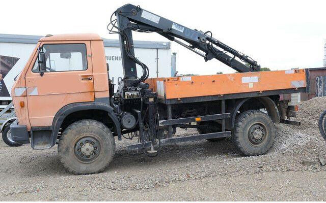 MAN 9.150 4x4, Allrad, Hiab 071 AW, Einzelbereifung - Pritsche LKW: das Bild 2 MAN 9.150 4x4, Allrad, Hiab 071 AW, Einzelbereifung - Pritsche LKW: das Bild 2