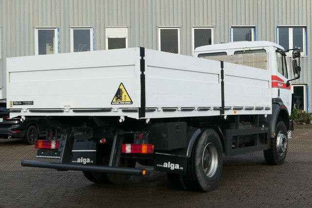Mercedes-Benz 1824 AK 4x4, Allrad, AHK, Blattfederung, 168tkm Mercedes-Benz 1824 AK 4x4, Allrad, AHK, Blattfederung, 168tkm - Pritsche LKW: das Bild 3 Mercedes-Benz 1824 AK 4x4, Allrad, AHK, Blattfederung, 168tkm Mercedes-Benz 1824 AK 4x4, Allrad, AHK, Blattfederung, 168tkm - Pritsche LKW: das Bild 3