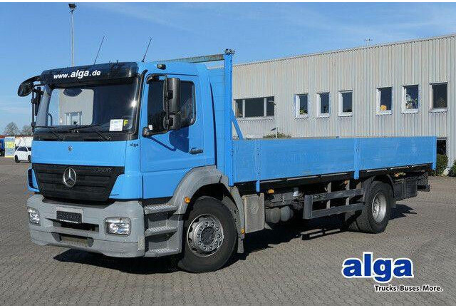 Mercedes-Benz 1824 L Axor 4x2, 3. Sitz, AHK, Gerüstbau, Klima - Pritsche LKW: das Bild 1 Mercedes-Benz 1824 L Axor 4x2, 3. Sitz, AHK, Gerüstbau, Klima - Pritsche LKW: das Bild 1