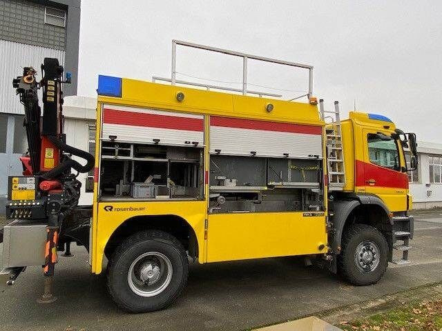 Mercedes-Benz 1833 Axor 4x4, Kran Palfinger, Rosenbauer, AHK - Feuerwehrfahrzeug: das Bild 2 Mercedes-Benz 1833 Axor 4x4, Kran Palfinger, Rosenbauer, AHK - Feuerwehrfahrzeug: das Bild 2