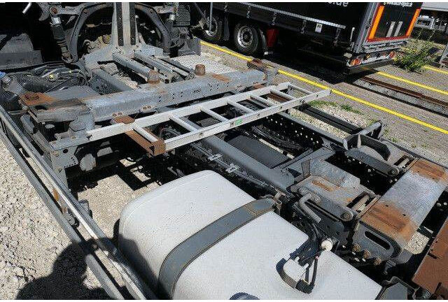 Fahrgestell LKW Mercedes-Benz 1842 L Actros/LBW/Retarder/BDF: das Bild 10