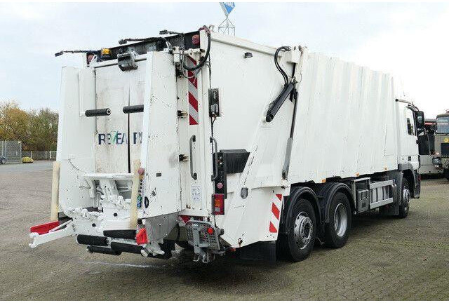 Mercedes-Benz 2532 L Actros 6x2, Faun, Variopress, Zöller, AC - Müllwagen: das Bild 4 Mercedes-Benz 2532 L Actros 6x2, Faun, Variopress, Zöller, AC - Müllwagen: das Bild 4