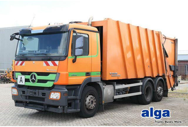 Mercedes-Benz 2532 L Actros 6x2, Faun, Zöller, 24m³, MP3, AC - Müllwagen: das Bild 1 Mercedes-Benz 2532 L Actros 6x2, Faun, Zöller, 24m³, MP3, AC - Müllwagen: das Bild 1