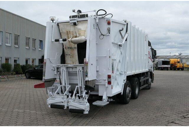 Mercedes-Benz 2532 L Actros 6x2, Medium X2EC23, Zöller 321 - Müllwagen: das Bild 3 Mercedes-Benz 2532 L Actros 6x2, Medium X2EC23, Zöller 321 - Müllwagen: das Bild 3