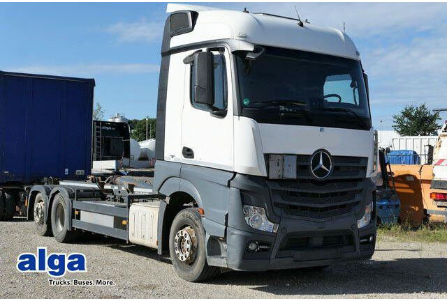 Mercedes-Benz 2543 L Actros 6x2, Meiler RK 21.70, Lenk-Lift - Abrollkipper: das Bild 1 Mercedes-Benz 2543 L Actros 6x2, Meiler RK 21.70, Lenk-Lift - Abrollkipper: das Bild 1
