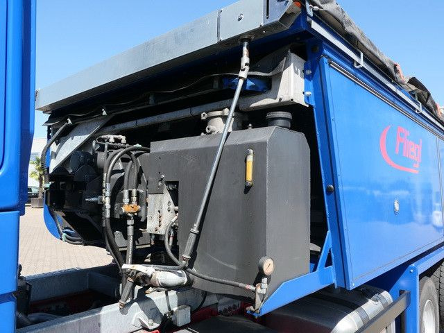 Mercedes-Benz 2548 L Arocs, HydroDrive, Fliegl Thermo Ashalt - Bitumenspritzmaschine: das Bild 4 Mercedes-Benz 2548 L Arocs, HydroDrive, Fliegl Thermo Ashalt - Bitumenspritzmaschine: das Bild 4