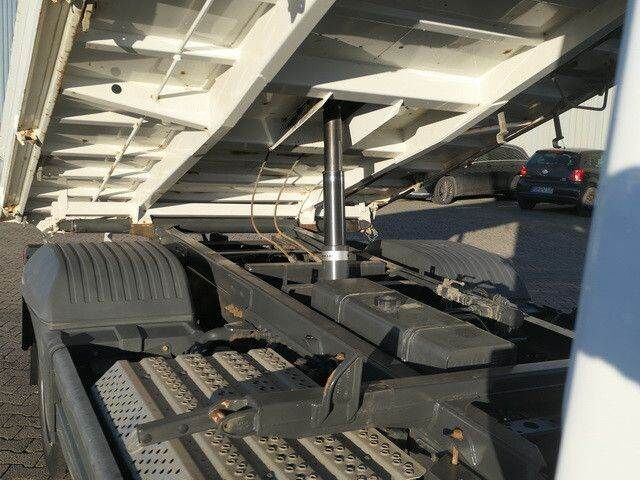 Mercedes-Benz 818 K Atego 4x2, Meiller, AHK, 3. Sitz, 168tkm. - Kipper: das Bild 2 Mercedes-Benz 818 K Atego 4x2, Meiller, AHK, 3. Sitz, 168tkm. - Kipper: das Bild 2