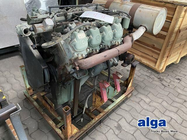 Mercedes-Benz OM 422 Motor, V8, 8 Zylinder, 10x am Lager - Motor: das Bild 1 Mercedes-Benz OM 422 Motor, V8, 8 Zylinder, 10x am Lager - Motor: das Bild 1